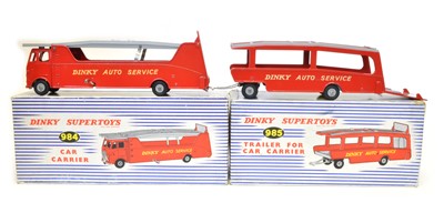 Lot 89 - Dinky Supertoys No.984 and No.985 Trailer