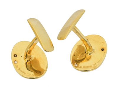 Lot 182 - A pair of 18ct gold diamond 'Talisman' cufflinks by De Beers