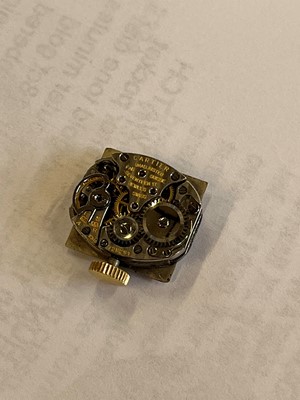Lot 192 - An early 20th century 18ct gold Cartier manual wind wristwatch