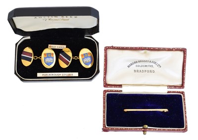 Lot 106 - A selection of jewellery
