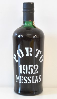 Lot 70 - Porto Messias Colheita 1952