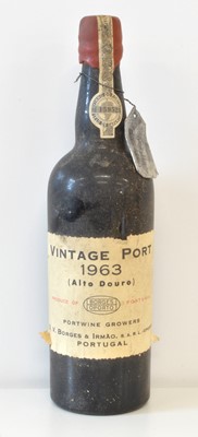 Lot 67 - Portwine Growers Borges & Irmao (Alto Douro) Vintage Port 1963