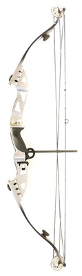 Lot 177 - Browning Vanguard 31" 55# compound bow. Buyer...