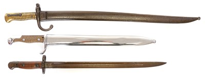 Lot 118 - German Mauser S.98 / 05 Butcher Bayonet and...