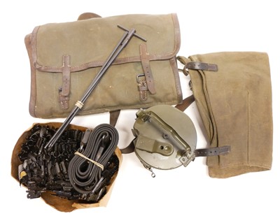 Lot 139 - MG42- 53 accessories, to include a drum...