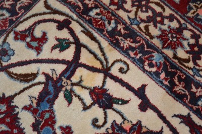 Lot 369 - Iranian Isfahan rug