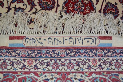 Lot 369 - Iranian Isfahan rug