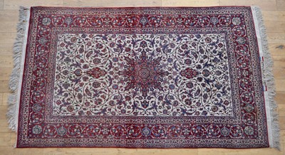 Lot 369 - Iranian Isfahan rug