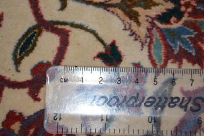 Lot 369 - Iranian Isfahan rug