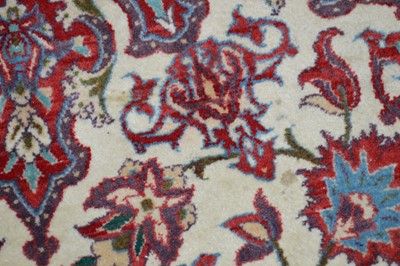 Lot 369 - Iranian Isfahan rug