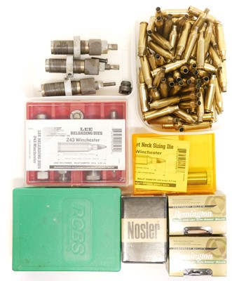 Lot 421 - .243 and .357 reloading dies and components,...
