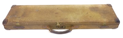 Lot 322 - Canvas gun case labelled Wm Richards of...