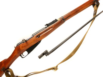 Lot 217 - Mosin Nagant 91/30 7.6x54R bolt action rifle,...