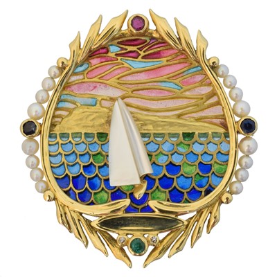 Lot 1 - An 18ct gold plique-à-jour brooch by J. Roca