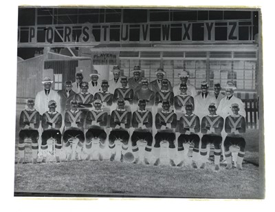 Lot 4 - Wolverhampton Wanderers Squad and Individual Photographs
