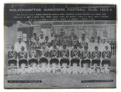 Lot 4 - Wolverhampton Wanderers Squad and Individual Photographs