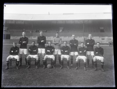 Lot 4 - Wolverhampton Wanderers Squad and Individual Photographs