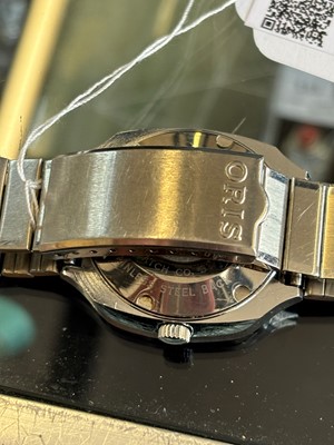 Lot 219 - A 1970s stainless steel Oris 'Star' automatic wristwatch, ref. 603-6821.
