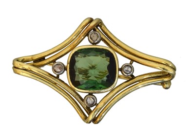 Lot 7 - A tourmaline and diamond brooch