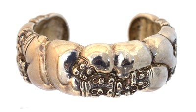 Lot 33 - A silver bangle by Patrick Mavros