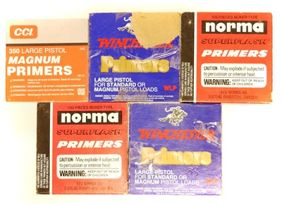 Lot 528 - Large pistol primers, 483 in total.  UK...