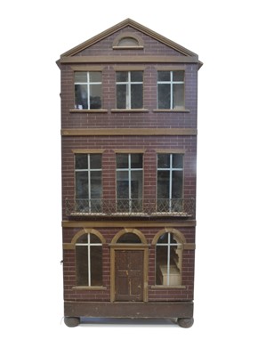 Lot 244 - Early 20th Century Georgian Style Dolls House and Contents