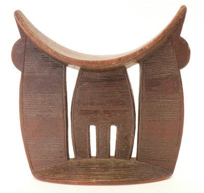 Lot 227 - African Ethiopian tribal headrest
