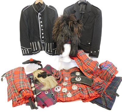 Lot 261 - Scottish Highland costume, to include Sgian...