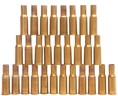 Lot 581 - Twenty nine Kynock 577/450 primed brass cases....