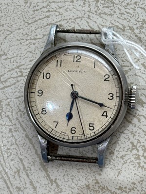 Lot 188 - A WWII Longines Air Ministry pilot's manual wind military wristwatch.