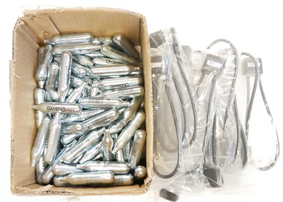 Lot 618 - 100 Gamo 12g Carbon-dioxide caplets plus 20...