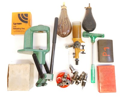 Lot 605 - RCBS single stage press, also a Lee Auto Prime,...