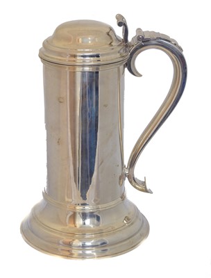 Lot 139 - An Elizabeth II silver flagon