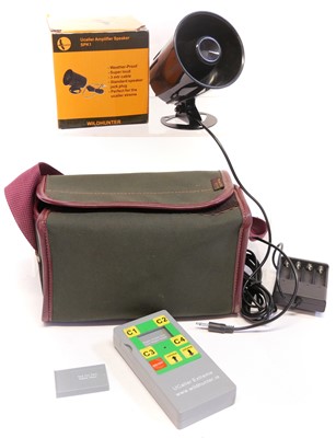 Lot 532 - UCaller Extreme with speaker, and two cards...