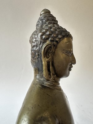 Lot 14 - A 19th Century Thai Hollow Cast Bronze Buddha