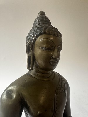 Lot 14 - A 19th Century Thai Hollow Cast Bronze Buddha