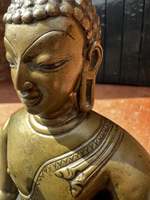 Lot 14 - A 19th Century Thai Hollow Cast Bronze Buddha