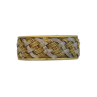 Lot 45 - A band ring.