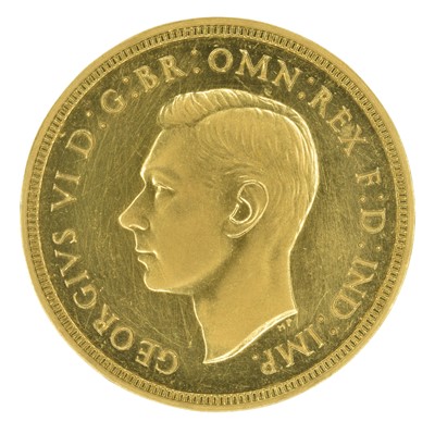 Lot 62 - King George VI, Sovereign, 1937.