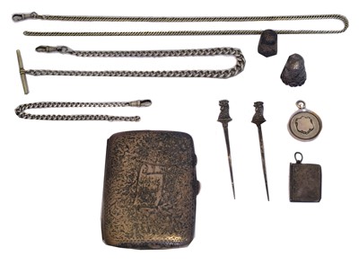 Lot 167 - A selection of silver and white metal items