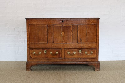 Lot 109 - A George III Cheshire or Lancashire Oak Mule Chest