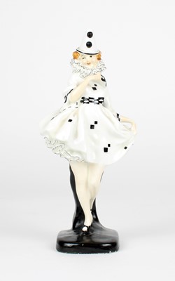 Lot 31 - Leslie Harradine for Royal Doulton