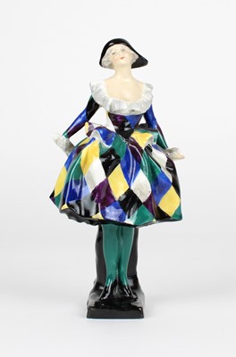 Lot 32 - Leslie Harradine for Royal Doulton