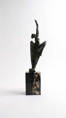 Lot 37 - Italian Art Deco Bronze Sculpture