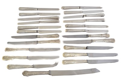 Lot 83 - Two sets of silver and silver plate handled knives