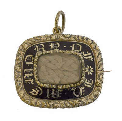 Lot 20 - A Victorian mourning brooch.