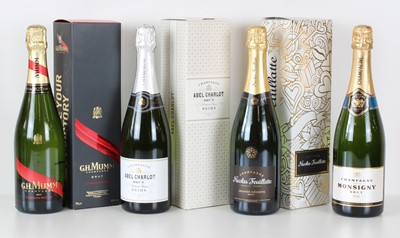 Lot 32 - 4 bottles Mixed Lot Fine Champagne