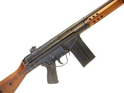 Lot 68 - Deactivated Heckler and Koch G3 7.62mm assault...