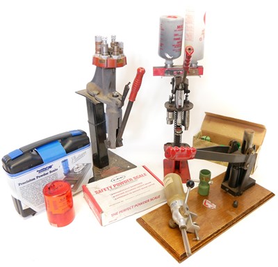 Lot 617 - Mixed reloading equipment, to include a Lyman...