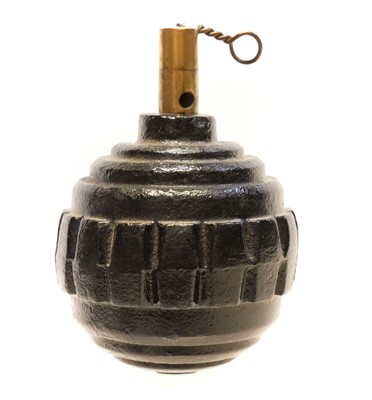 Lot 221 - Inert German 1915 pattern Kugel grenade.
